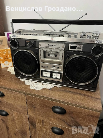 продавам касетофон hitachi 81 80 е Топ състояние !!!