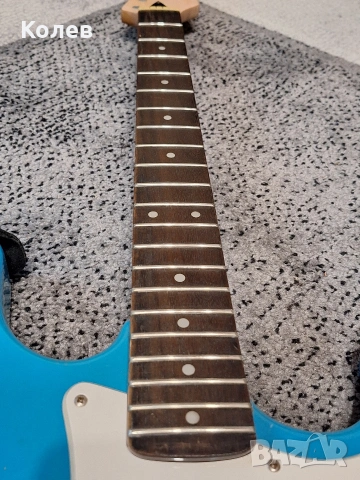 Китара за декорация или донор, снимка 2 - Китари - 53465082