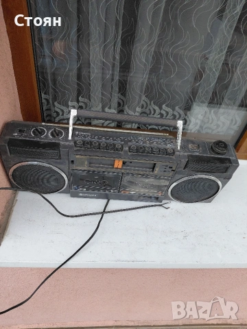 радиокасетофон хитачи TRK- W22W