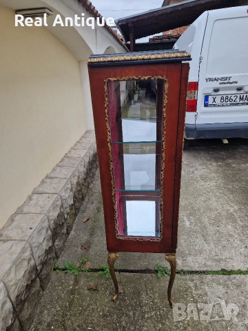 Уникална антикварна френска витрина Луй 15, снимка 7 - Антикварни и старинни предмети - 52704516