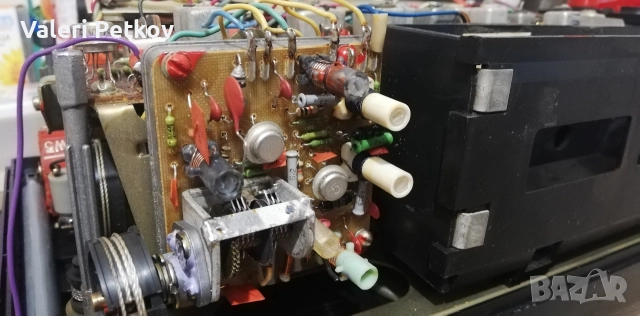 Селена Б211 , снимка 10 - Радиокасетофони, транзистори - 52940958