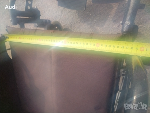 Сгъваема инвалидна рингова количка със степенки Марка: Eclip Ширина на седалката 46см Дълбочина 45см, снимка 5 - Инвалидни колички - 53721355