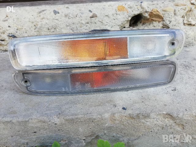 Мигачи за Мазда 323 Ф, Мигачи в бронята Mazda 323f , снимка 1 - Части - 46024393