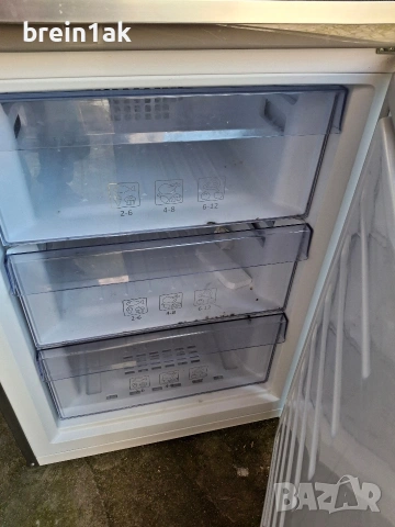 Хладилник с фризер BEKO, снимка 4 - Хладилници - 53845089