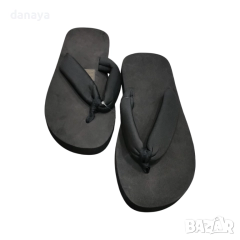 6276 Дамски джапанки в черно, 37 номер, снимка 3 - Джапанки - 52341814