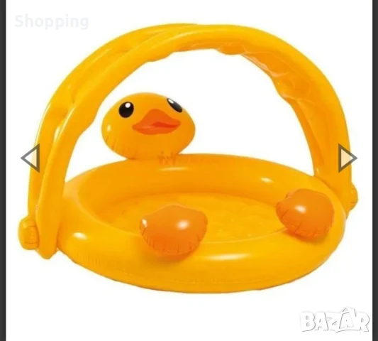 Басейн със сенник