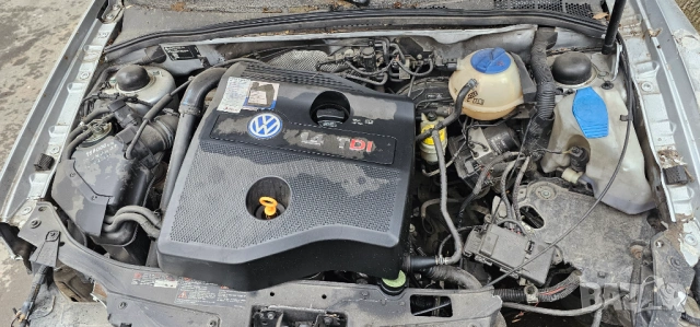 VW Polo 1.4 tdi 6n2 цяла за части , снимка 7 - Автомобили и джипове - 53948311