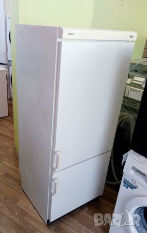 Хладилник с фризер  BOSCH, снимка 3 - Хладилници - 46408398