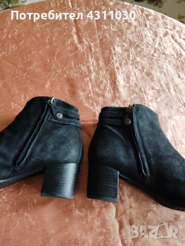 Дамски черни боти естествен велур /обърната кожа Geox 39 номер, снимка 6 - Дамски боти - 53415701
