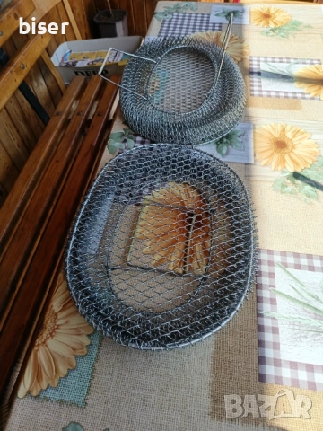 ДВЕ  СТАРИ  МЕТАЛНИ  РЕТРО-ЧАНТИ.../РУСКИ/, снимка 5 - Чанти - 54073780