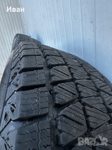 Джанти 6x139.7 с зимни гуми Toyota Land Cruiser , снимка 2 - Гуми и джанти - 52233427