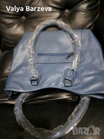 Дамска чанта, снимка 4 - Чанти - 52804190