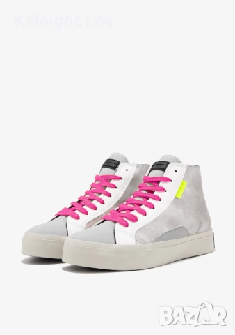 Сребристи кецове