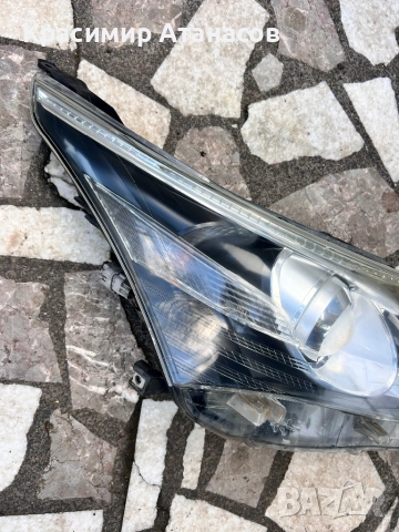 10000-17686. Фар десен  за Тойота Авенсис T27.седан, комби. 2012-2015г, снимка 2 - Части - 52171907