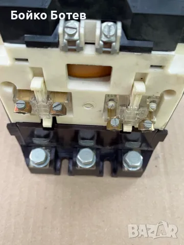 контактори V100, снимка 4 - Резервни части за машини - 49971563