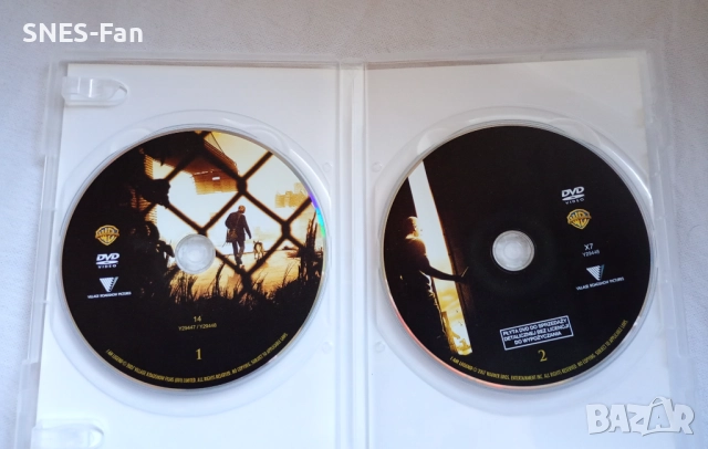 DVD Аз съм легенда , снимка 2 - DVD филми - 52921994