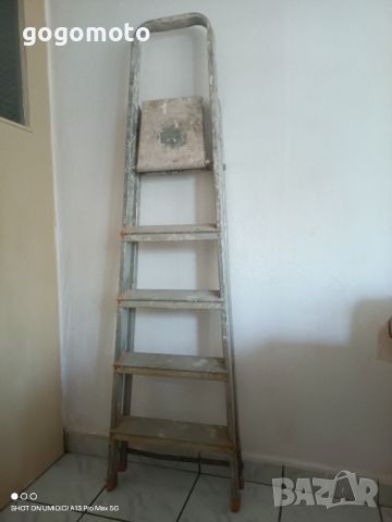 Стълба 5 стъпала, Употребявана алуминиева бояджийска стълба, ултра лека , снимка 2 - Други инструменти - 46415129