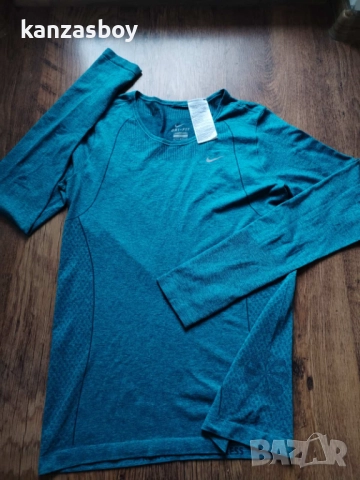 Nike Dri-Fit Knit - страхотна дамска блуза КАТО НОВА М, снимка 7 - Блузи с дълъг ръкав и пуловери - 52458208