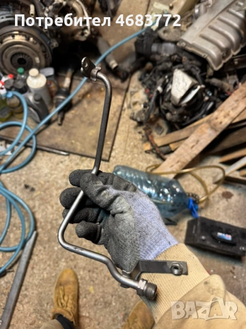 Маслопровод към турбината на двигател на Мерцедес Mercedes 2.2Cdi само за 20лв. А6511800320, снимка 2 - Части - 52804926