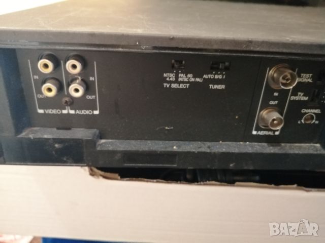 Видео VHS Toshiba V880MH, снимка 6 - Плейъри, домашно кино, прожектори - 45701755