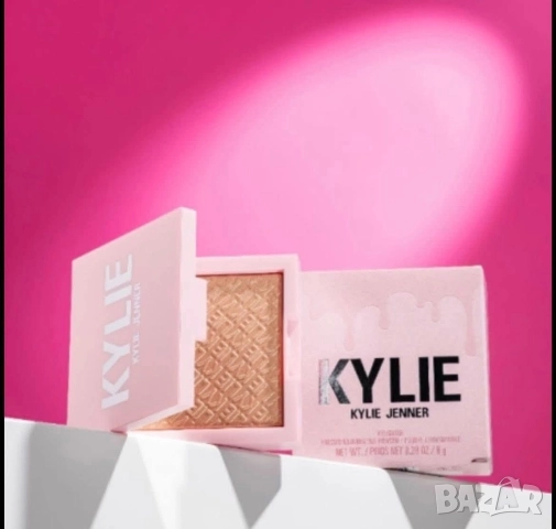 2 броя хайлатър Кайли 