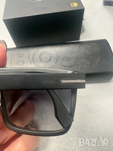 Мъжки слънчеви очила Boss, снимка 3 - Слънчеви и диоптрични очила - 52056410