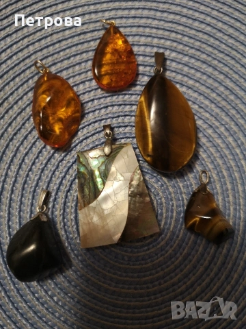 лот от 6 висулки за гердан. естествени камъни. , снимка 2 - Колиета, медальони, синджири - 53964947