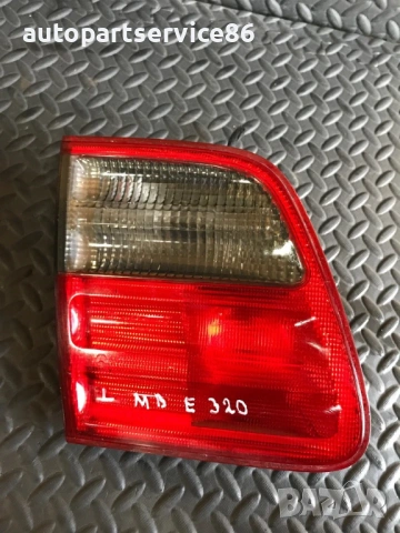 Вътрешна задна светлина лява за врата на багажника за Mercedes E-Class W210 (2001) A2108207564