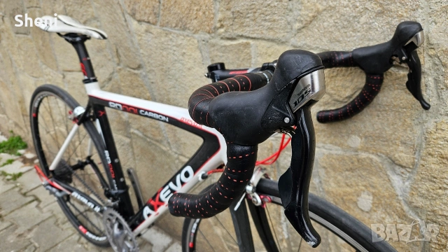 Много леко 6.8 кг Карбоново колело Axevo, DT Swiss, Ultegra/105, 52 S, снимка 14 - Велосипеди - 54084594