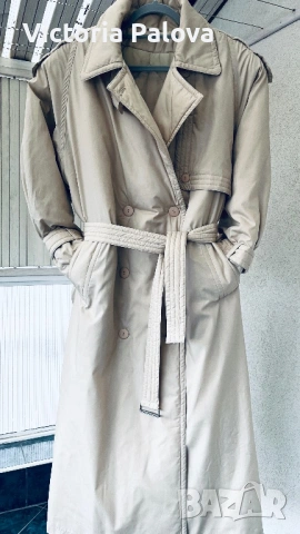 Луксозен бежов тренч- палто, ватиран, нов, дизайнерска визия, снимка 5 - Палта, манта - 53519622