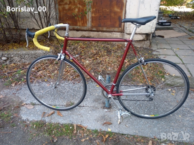 Шосеен бегач , снимка 4 - Велосипеди - 52251360