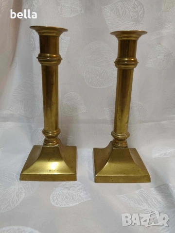 Бронзови масивни свещници 21 см височина