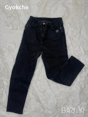 Дънки тип Mom jeans