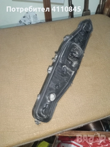 Държач платка на крушки за заден стоп на Дачия лоджи-десен., снимка 2 - Части - 51715319