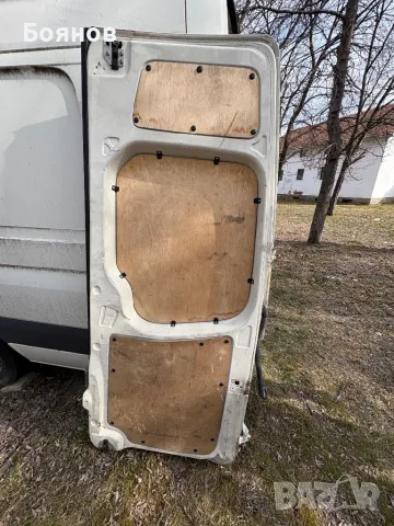 Задни врати - товарни VW Crafter, снимка 3 - Части - 49311827