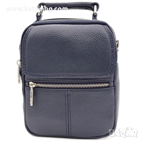 Мъжка кожена чанта през рамо – тъмносиня, с 4 джоба и сребристи ципове Код на продукта:K-028