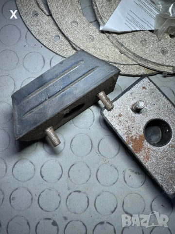 Тампон двигател усилен ВОЛГА 24 ГАЗ 24 ГАЗ 3102 ГАЗ 3302 НОВ ОРИГИНАЛЕН