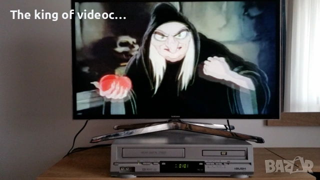 Видеокасета " Снежанка,Бъгс Бъни, Дафи Дък , Порки  VHS, снимка 8 - Други жанрове - 53401675