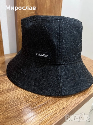 Calvin Klein, снимка 2 - Шапки - 52286430