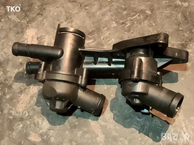 Tермостатно тяло, Корпус, Термостат за VW Golf 5, Golf Plus, Jetta, EOS Seat Skoda - 1.6FSI, снимка 2 - Части - 52931074