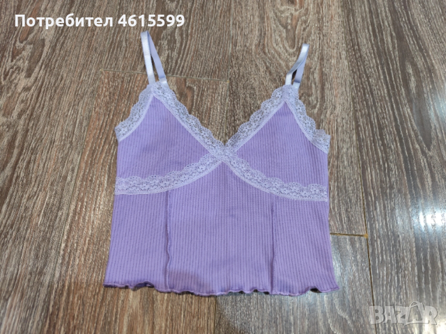 къс топ на H&M, снимка 2 - Корсети, бюстиета, топове - 53951366