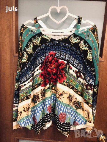 Блузи, туники, рокля Desigual