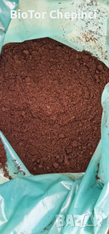 🪱 Биотор от калифорнийски червеи–естествената сила за здрава и плодородна градина, снимка 2 - Тор и почвени смеси - 52527154