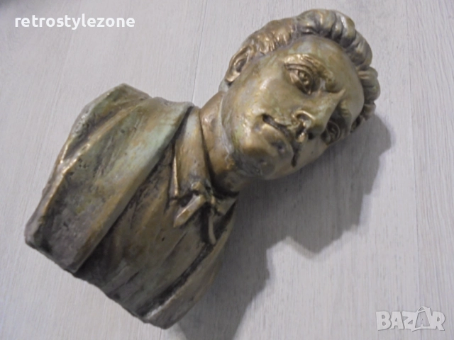 № 8408 Фигура / бюст на Васил Левски – масивна изработка от бетон , снимка 5 - Други ценни предмети - 52539989