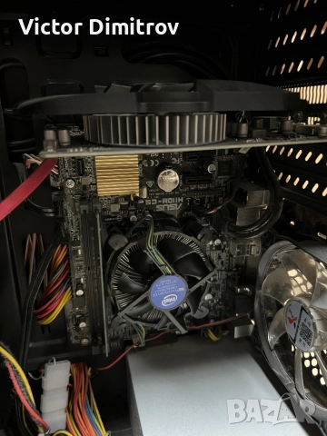 Настолен компютър ASUS, снимка 5 - Геймърски - 52714197