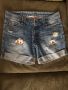 Къси дънкови панталони, снимка 1 - Дънки - 45952521