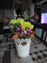 Саксия изкуствени цветя, снимка 1 - Декорация за дома - 39875519
