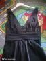 Черна сатенена рокля хс, снимка 1 - Рокли - 45675971