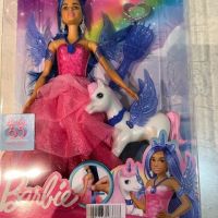 Нова Барби с Рокля Петликорн Аксесоари Сапфир Еднорог Подарък дете Barbie HRR16, снимка 7 - Кукли - 45338384