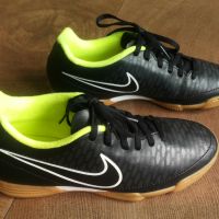 NIKE MAGISTA Football Shoes Размер EUR 39 / UK 6 за футбол в зала 170-14-S , снимка 1 - Детски маратонки - 45906284